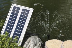 MAUK 3,5 Watt Solar- Teich- Pumpe Set mit LED und Remote Control