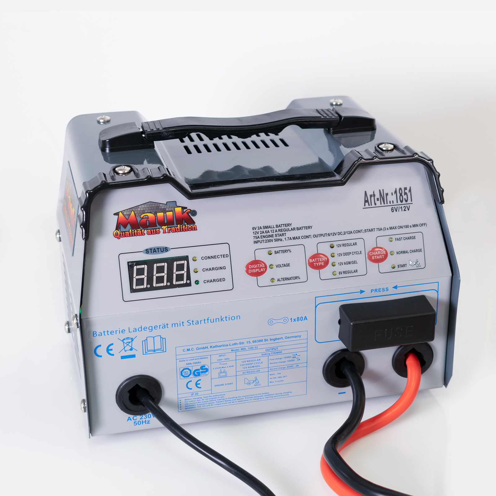Das MAUK Batterie Ladegerät mit Startfunktion ist ein KfzLadegerät mit Pulserhaltungsladung